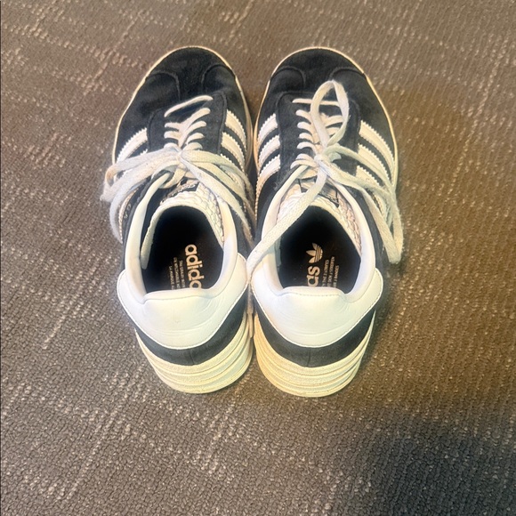 Adidas Gazalles Classic Blue and White Trainers - Picture 3 of 4